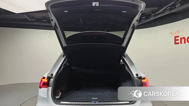 Audi Q3 (F3) id 3493893 из Кореи 11