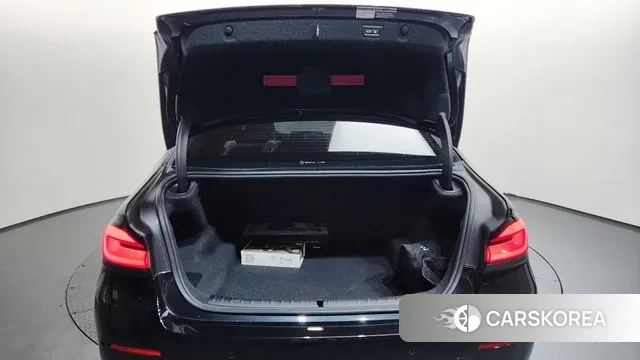 BMW 5 Series (G30) id 3685568 из Кореи 11