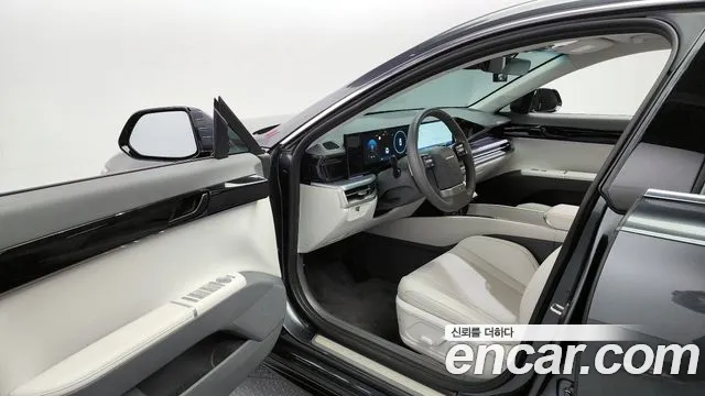 Hyundai Grandeur (GN7) id 2640292 из Кореи 11