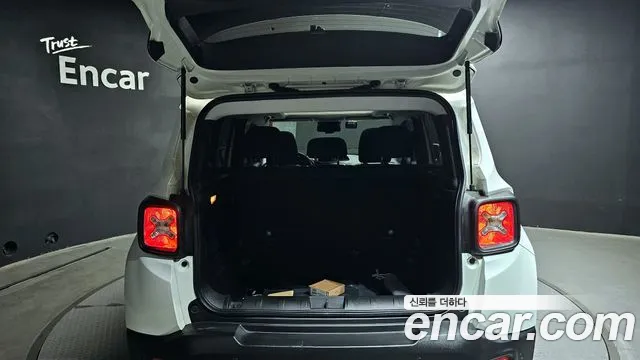 Jeep Renegade id 2834403 из Кореи 11