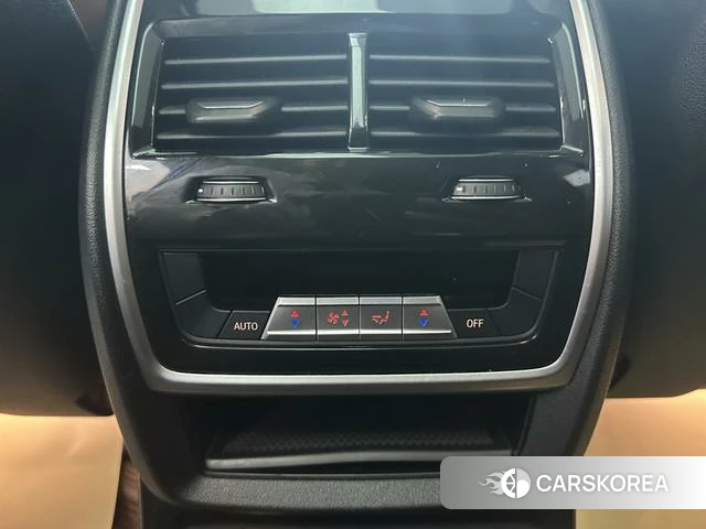 BMW X7 id 4366166 из Китая 11
