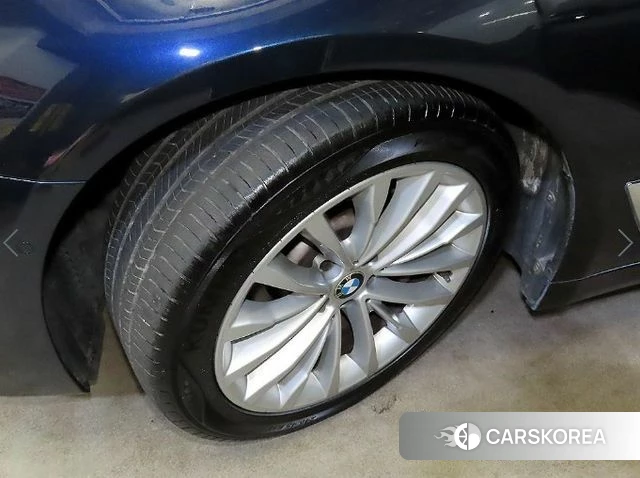 BMW 5 Series (G30) id 3899811 из Кореи 11