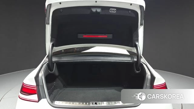 Genesis G90 (RS4) id 3850577 из Кореи 11