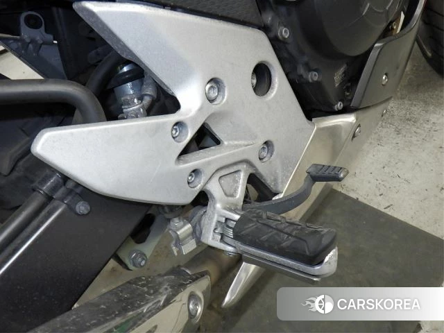 Проданный Honda CBR400R id 3999920 из Японии, фото 11