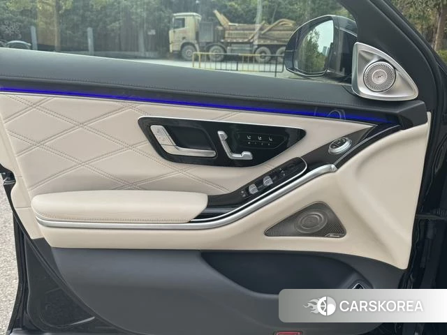 Mercedes-Benz Maybach S-class id 4328444 из Китая 11