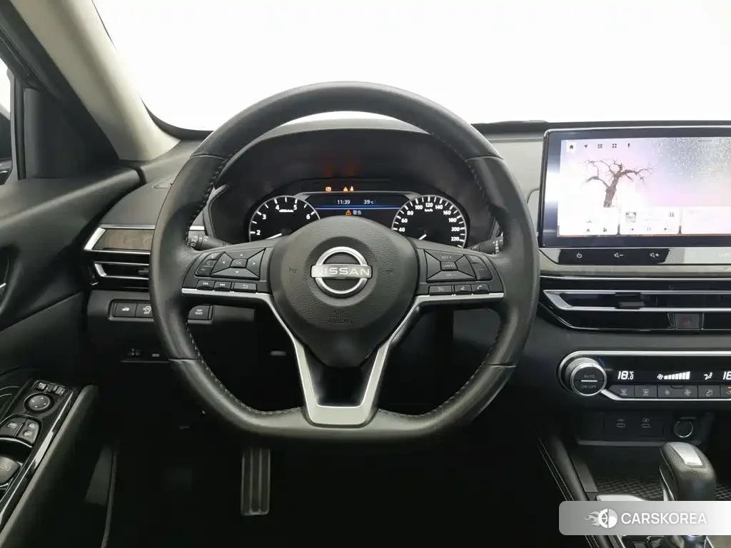 Nissan Teana id 4570689 из Китая 11