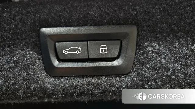 BMW 5 Series (G30) id 3042681 из Кореи 11