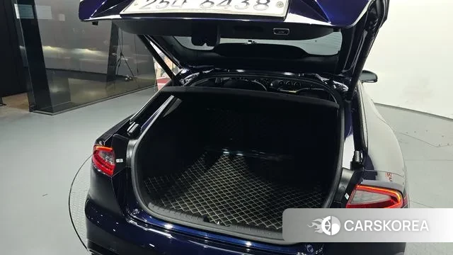 Kia Stinger id 3480412 из Кореи 11