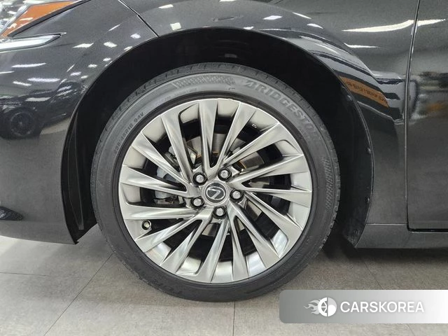 Lexus ES300h 7th generation id 4547693 из Кореи 11