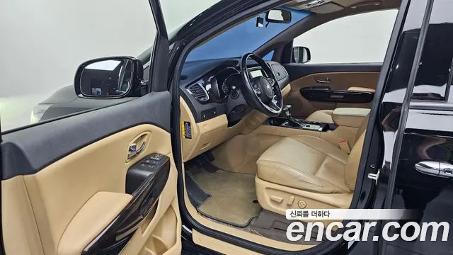 Kia The New Carnival id 2647830 из Кореи 11