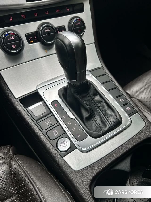 Volkswagen CC id 4219658 из Китая 11