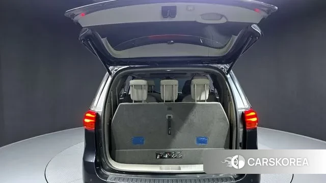 Kia The New Carnival id 3357143 из Кореи 11