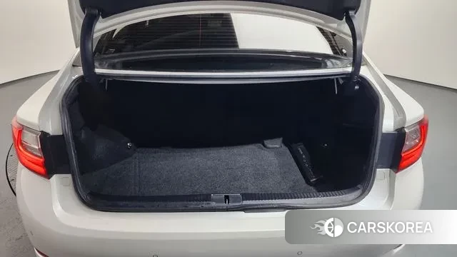 Lexus New ES300h id 3677716 из Кореи 11