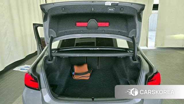 BMW 5 Series (G30) id 3866269 из Кореи 11