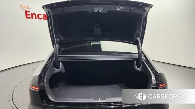 Hyundai Grandeur (GN7) id 2993143 из Кореи 11