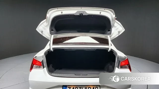 Hyundai Avante (CN7) id 3561611 из Кореи 11