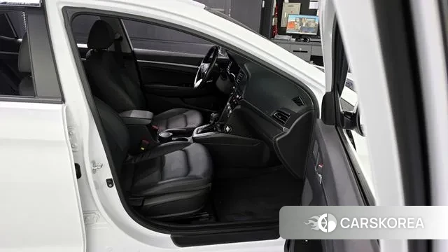 Hyundai The New Avante AD id 3499563 из Кореи 11