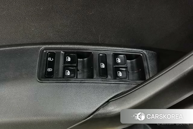 Volkswagen Santana id 4279256 из Китая 11
