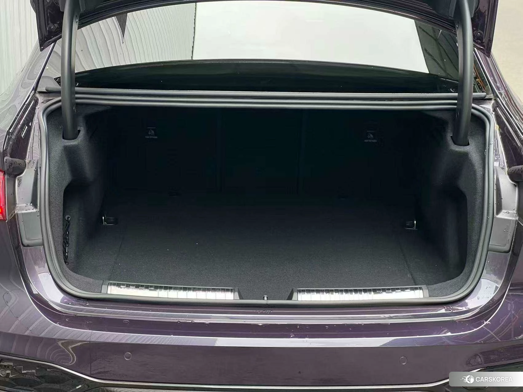 Audi A5L id 4512818 из Китая 11