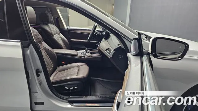 BMW 6 Series GT (G32) id 2703336 из Кореи 11