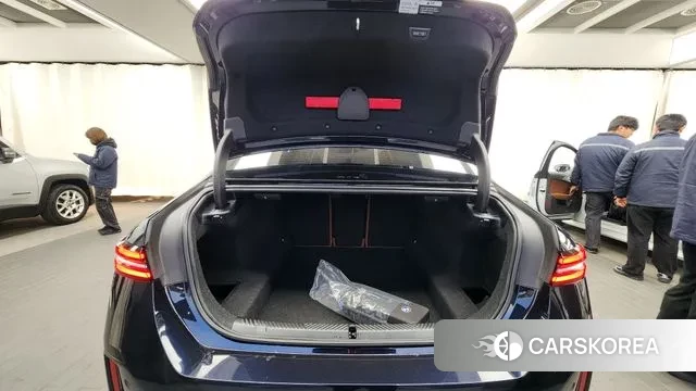 BMW 5 Series (G60) id 3442056 из Кореи 11