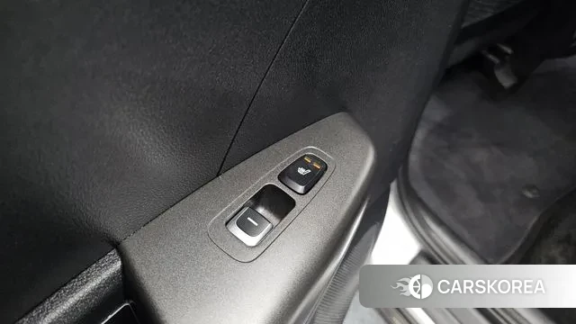 Kia Sportage The Bold id 3760963 из Кореи 11