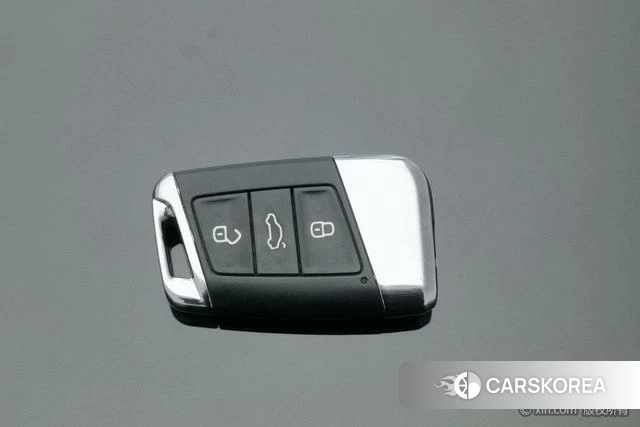 Volkswagen Magotan id 4210206 из Китая 11