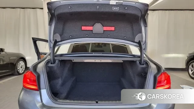 BMW 5 Series (G30) id 3013811 из Кореи 11