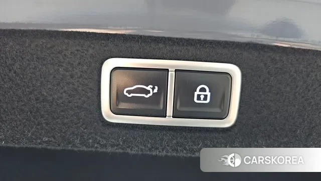 Hyundai Grandeur (GN7) id 3776441 из Кореи 11