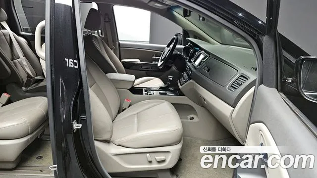 Kia All New Carnival id 2553561 из Кореи 11