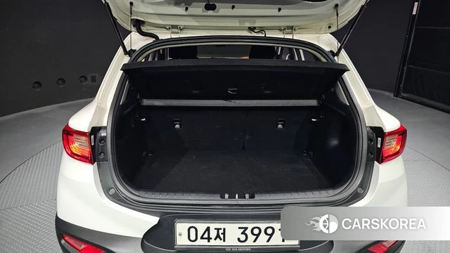 Kia Stonic id 3937119 из Кореи 11