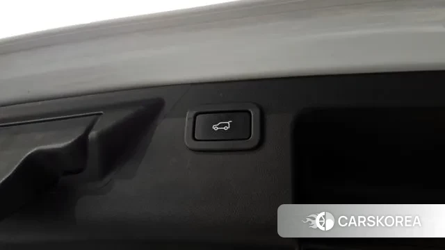 Land Rover Discovery Sports id 3356960 из Кореи 11