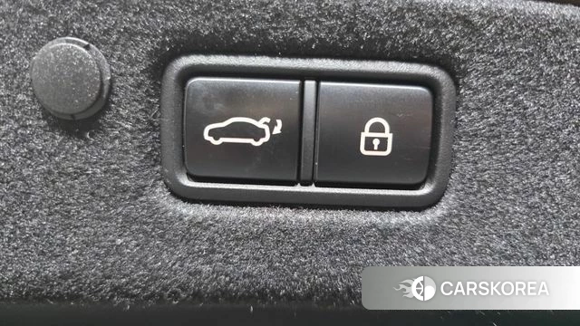 Hyundai The New Grandeur IG Hybrid id 4929317 из Кореи 11