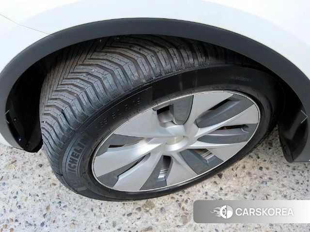 Tesla Model Y id 4854137 из Кореи 11