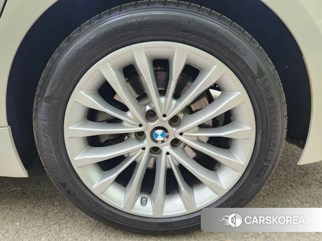 BMW 5 Series (G30) id 4356628 из Кореи 11