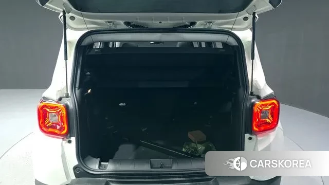 Jeep Renegade id 3334541 из Кореи 11