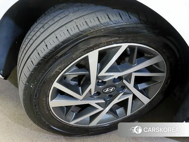 Hyundai Grandeur (GN7) id 4854109 из Кореи 11