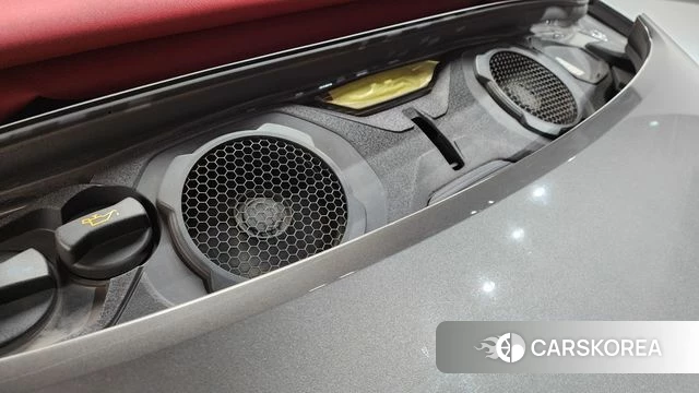 Porsche 911(992) id 3878384 из Кореи 11