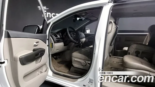 Kia All New Carnival id 2656795 из Кореи 11