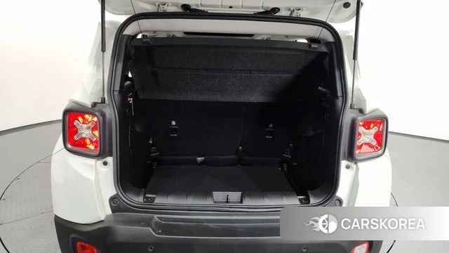 Jeep Renegade id 3954191 из Кореи 11