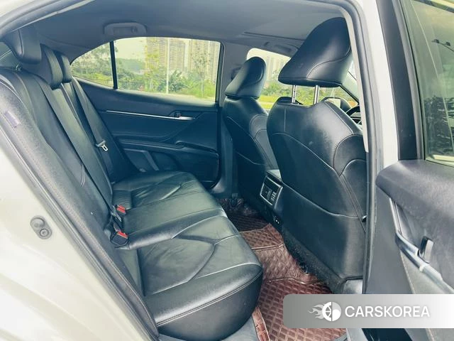 Toyota Camry id 4400030 из Китая 11