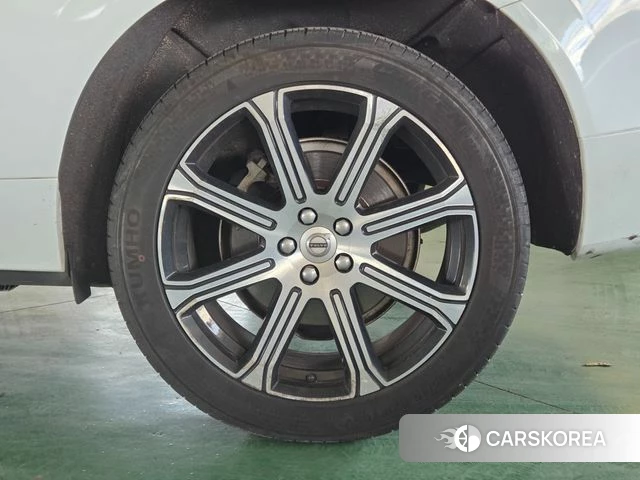 Volvo XC60 second Generation id 3823881 из Кореи 11