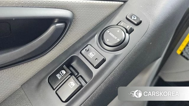 Hyundai The New Grand Starex id 4543727 из Кореи 11