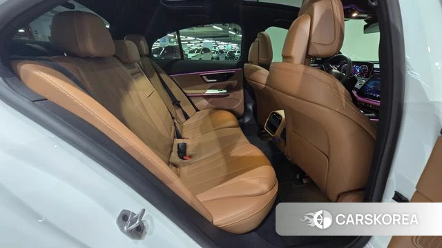 Mercedes-Benz E-Class W214 id 4381047 из Кореи 11