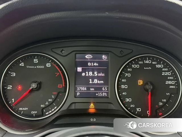 Audi Q2L id 4263298 из Китая 11