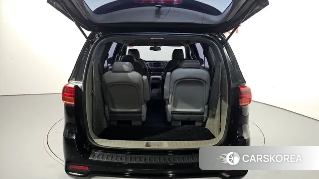 Kia The New Carnival id 3789362 из Кореи 11