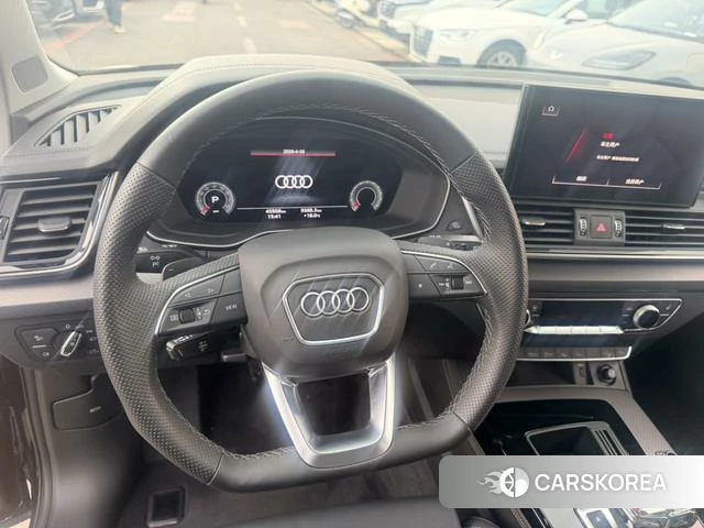 Audi Q5L id 4265865 из Китая 11