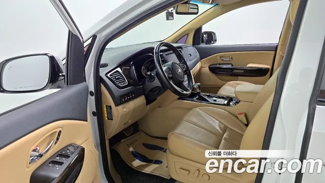 Kia The New Carnival id 2699098 из Кореи 11