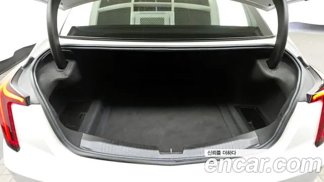 Cadillac CT5 id 2732812 из Кореи 11