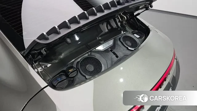 Porsche 911(992) id 3666353 из Кореи 11